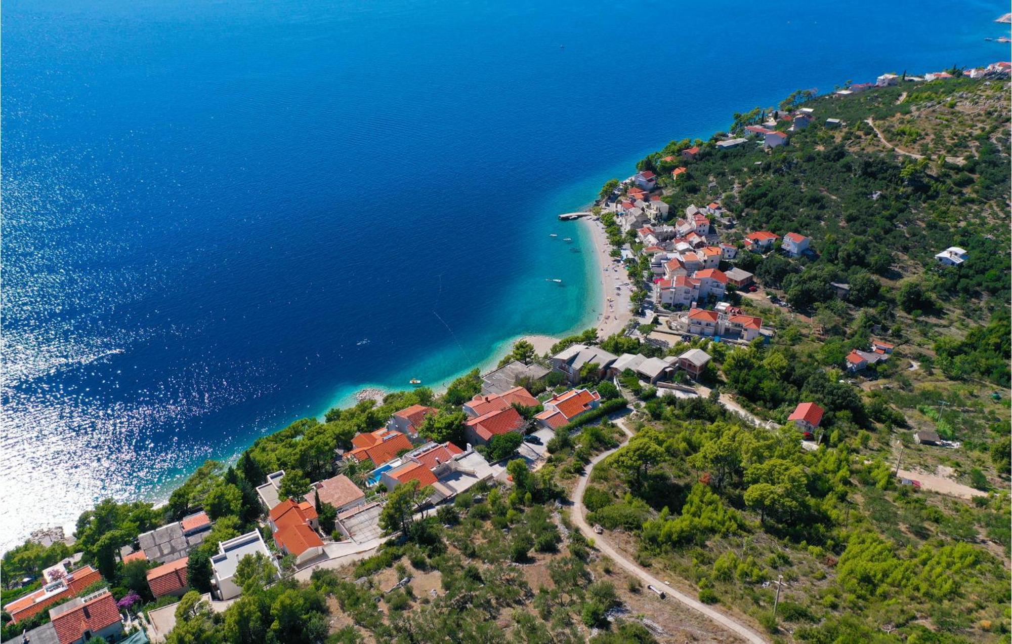 Nice Apartment In Krvavica With House Sea View Zewnętrze zdjęcie